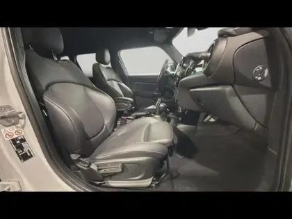 Photo 14 Mini Mini Gén. III (F55) Ph3 Edition Premium Plus 5