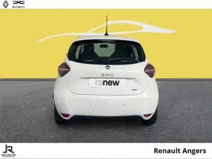 Photo 11 Renault Zoé Zoe E-Tech Life charge normale R110 - 21