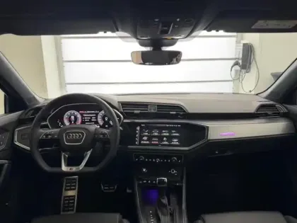 Photo 13 Audi Q3  Sportback 35 TFSI 150ch S line plus S tronic 7