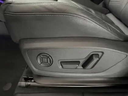 Photo 12 Audi Q3  Sportback 35 TFSI 150ch S line plus S tronic 7