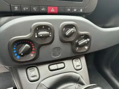 Photo 11 Fiat Panda  1.2 8v 69ch