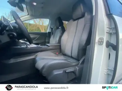 Photo 10 Peugeot 3008  1.2  130ch S&S Allure EAT8