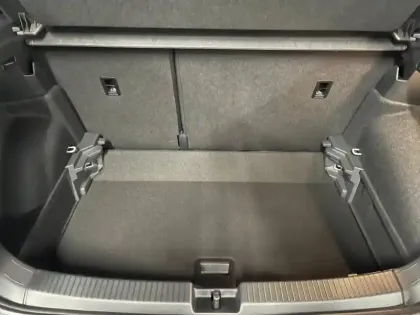 Photo 12 Volkswagen T-cross  1.0 TSI 116ch VW Edition DSG7