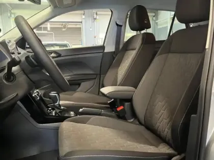 Photo 10 Volkswagen T-cross  1.0 TSI 116ch VW Edition DSG7
