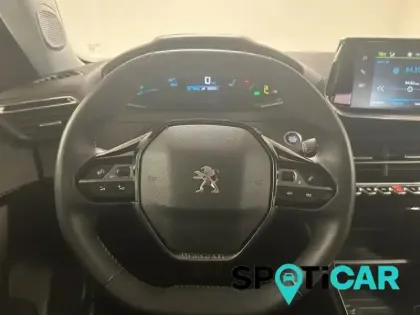 Photo 7 Peugeot 2008  e- 136ch Active