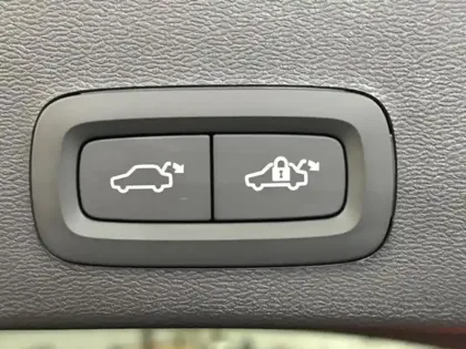 Photo 13 Volvo Ex40  Single Extended Range 252ch Plus