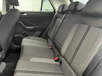 Photo 7 Volkswagen T-roc  1.0 TSI 110ch Life