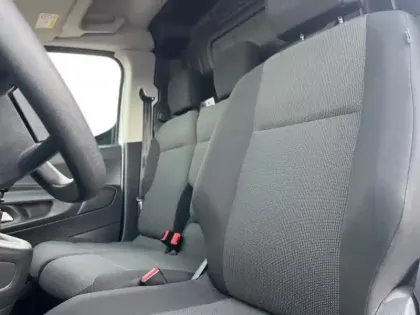 Photo 8 Opel Combo  Cargo M 650kg 110ch S&S Pack Premium Connect