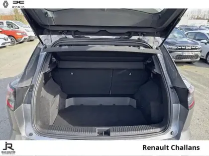 Photo 6 Renault Austral  1.3 TCe mild hybrid 160ch Evolution auto - 24