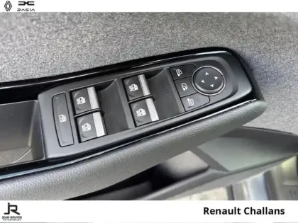 Photo 13 Renault Austral  1.3 TCe mild hybrid 160ch Evolution auto - 24