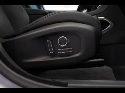 Photo 12 Jaguar F-Pace  P400e Plug-in-Hybrid R-Dynamic HSE BVA8 AWD