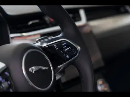 Photo 7 Jaguar F-Pace  P400e Plug-in-Hybrid R-Dynamic HSE BVA8 AWD
