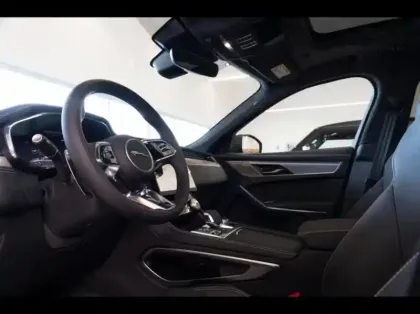 Photo 5 Jaguar F-Pace  P400e Plug-in-Hybrid R-Dynamic HSE BVA8 AWD