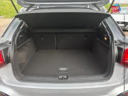 Photo 13 Audi Q2  35 TFSI 150ch Advanced S tronic 7  Siege chauf Camera