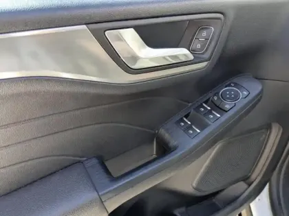 Photo 14 Ford Kuga Gén. III Ph1 Titanium 5