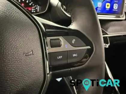 Photo 13 Peugeot 208  1.2 100ch S&S Style