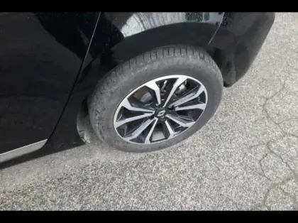 Photo 8 Renault Clio  1.6 E-Tech 145ch full hybrid Techno - 25