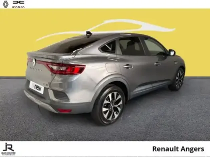 Photo 12 Renault Arkana  1.6 E-Tech hybride 145ch Evolution -22