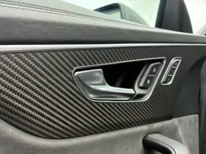 Photo 12 Audi Q8 RS  4.0 V8 BiTFSI 600ch mHEV quattro Tiptronic 8