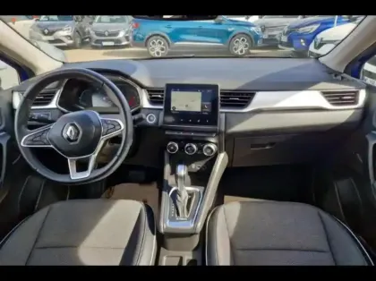 Photo 8 Renault Captur  1.6 E-Tech hybride 145ch Intens -21