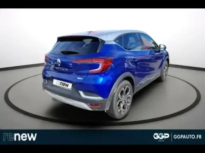 Photo 5 Renault Captur  1.6 E-Tech hybride 145ch Intens -21