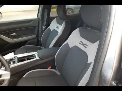 Photo 9 Dacia Bigster  1.8 hybrid 155ch Journey