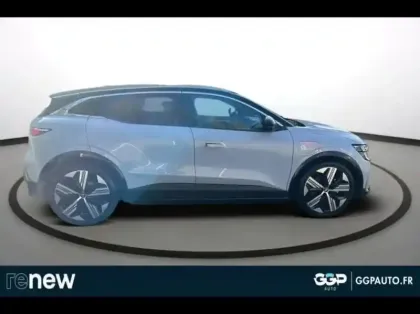 Photo 6 Renault Megane  E-Tech Electric EV60 220ch Iconic optimum charge