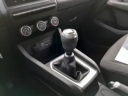 Photo 14 Renault Clio Gén. V (BJA) Ph1 Business 5