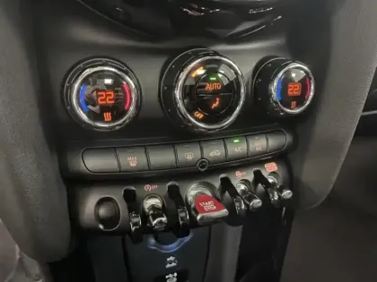 Photo 12 Mini Mini  Cooper 136ch Edition Camden BVA7