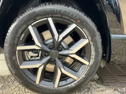 Photo 6 Jeep Compass  Electrique 213ch 157kw First Edition