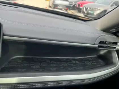 Photo 14 Jeep Compass  Electrique 213ch 157kw First Edition