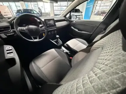 Photo 11 Renault Clio  1.0 TCe 90ch Evolution - 24