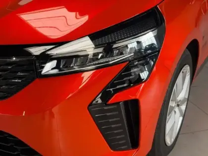 Photo 8 Renault Clio Gén. V (BJA) Ph1 NG Evolution 5