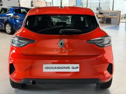 Photo 5 Renault Clio Gén. V (BJA) Ph1 NG Evolution 5