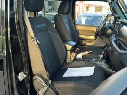 Photo 8 Jeep Wrangler  Unlimited 2.0 T 380ch 4xe Rubicon Rock-Trac