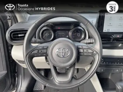 Photo 8 Toyota Yaris  116h Iconic 5p MY22