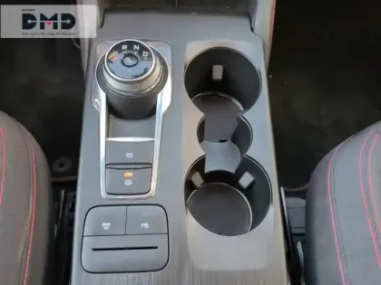 Photo 8 Ford Kuga Gén. III Ph1 ST-Line 5