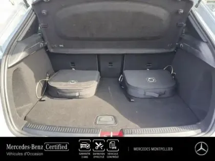 Photo 14 Mercedes Classe A  180 136ch AMG Line 7G-DCT