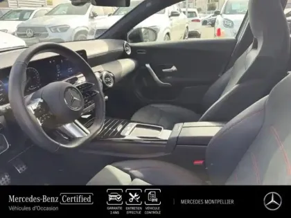 Photo 11 Mercedes Classe A  180 136ch AMG Line 7G-DCT