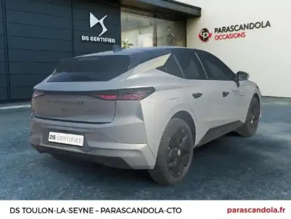 Photo 11 DS DS 4 N°4 Hybride 145ch Performance Line