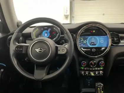 Photo 6 Mini Mini  Cooper SE 184ch Edition Premium Plus BVA 5CV