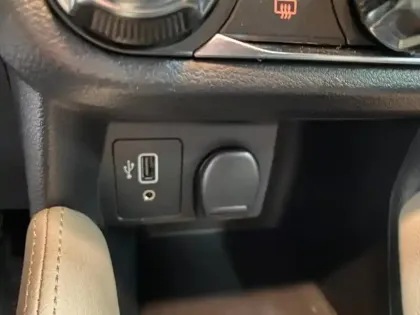 Photo 13 Nissan Micra  1.0 IG-T 100ch Made in France 2020