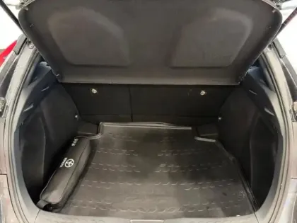 Photo 8 Toyota C-HR  122h Dynamic 2WD E-CVT MC19