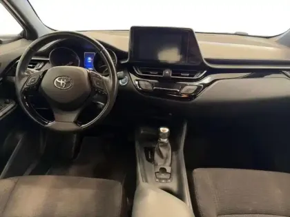 Photo 11 Toyota C-HR  122h Dynamic 2WD E-CVT MC19