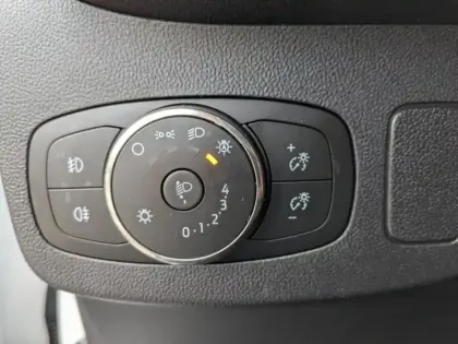 Photo 8 Ford Puma  1.0 Flexifuel 125ch S&S mHEV Titanium