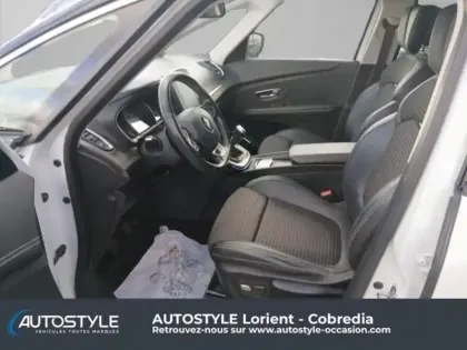 Photo 12 Renault Scenic  1.5 dCi 110ch energy Bose eco² Euro6 2015