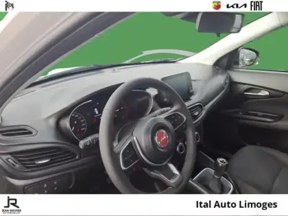 Photo 7 Fiat Tipo Gén. I Ph1 Cross 5