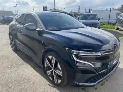 Photo 6 Renault Megane  E-Tech Electric EV60 220ch Iconic super charge
