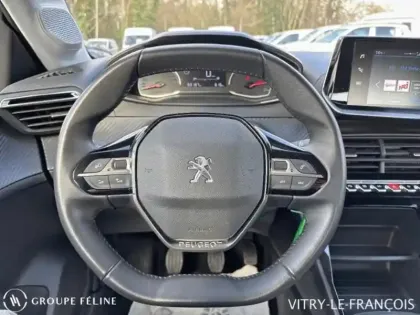 Photo 13 Peugeot 208  Affaire 1.5 BlueHDi 100 Premium