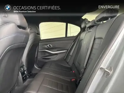 Photo 12 BMW Serie 3 Série 3 330eA 292ch M Sport